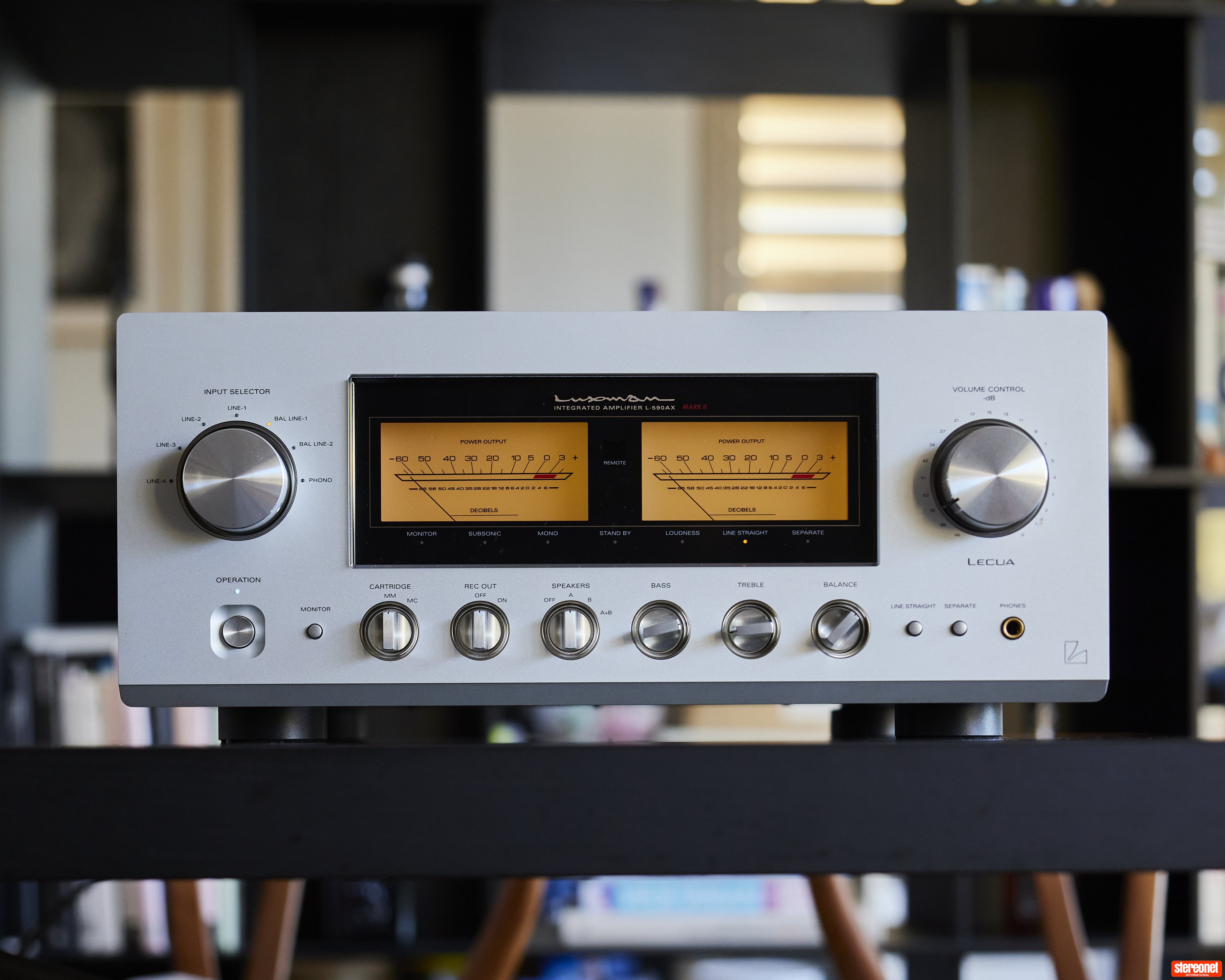 Luxman L590AX Mark II Integrated Amplifier ﻿ Integrated Amplifiers