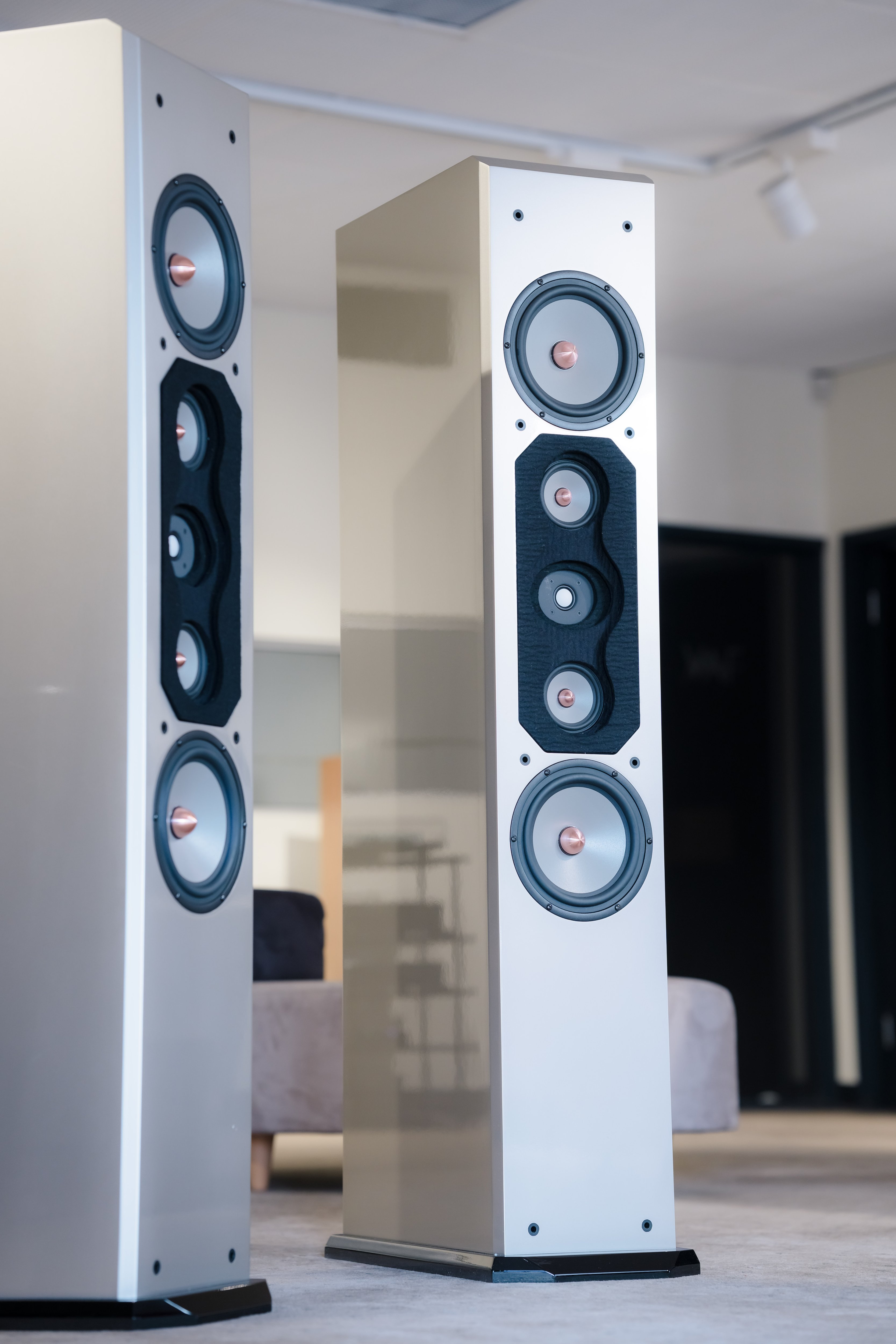 VAF Signature i93 MKV. Our newest flagship. - VAF Research - StereoNET