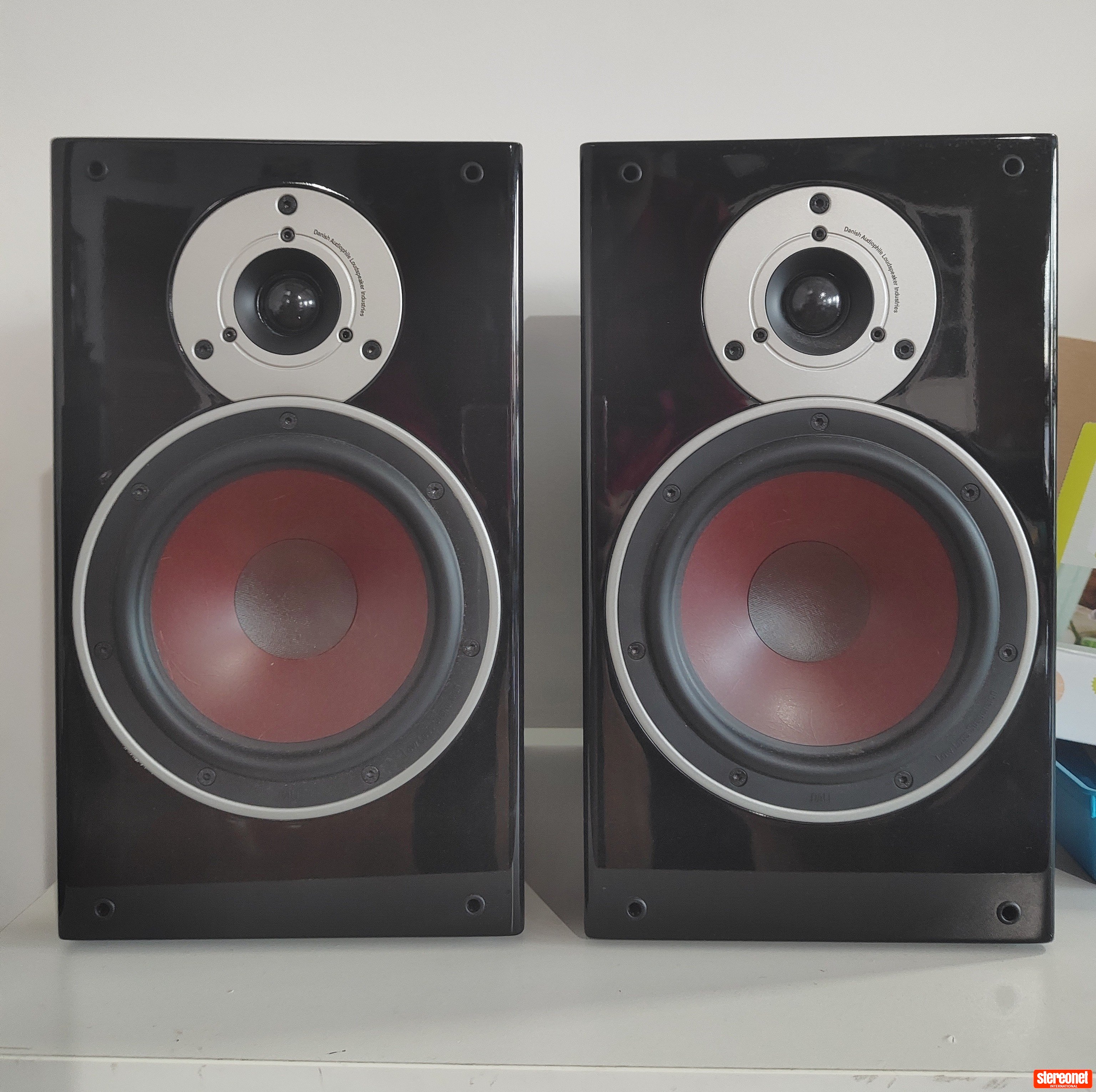 DALI Zensor 3 Standmount Loudspeakers |﻿ Bookshelf & Small Monitors