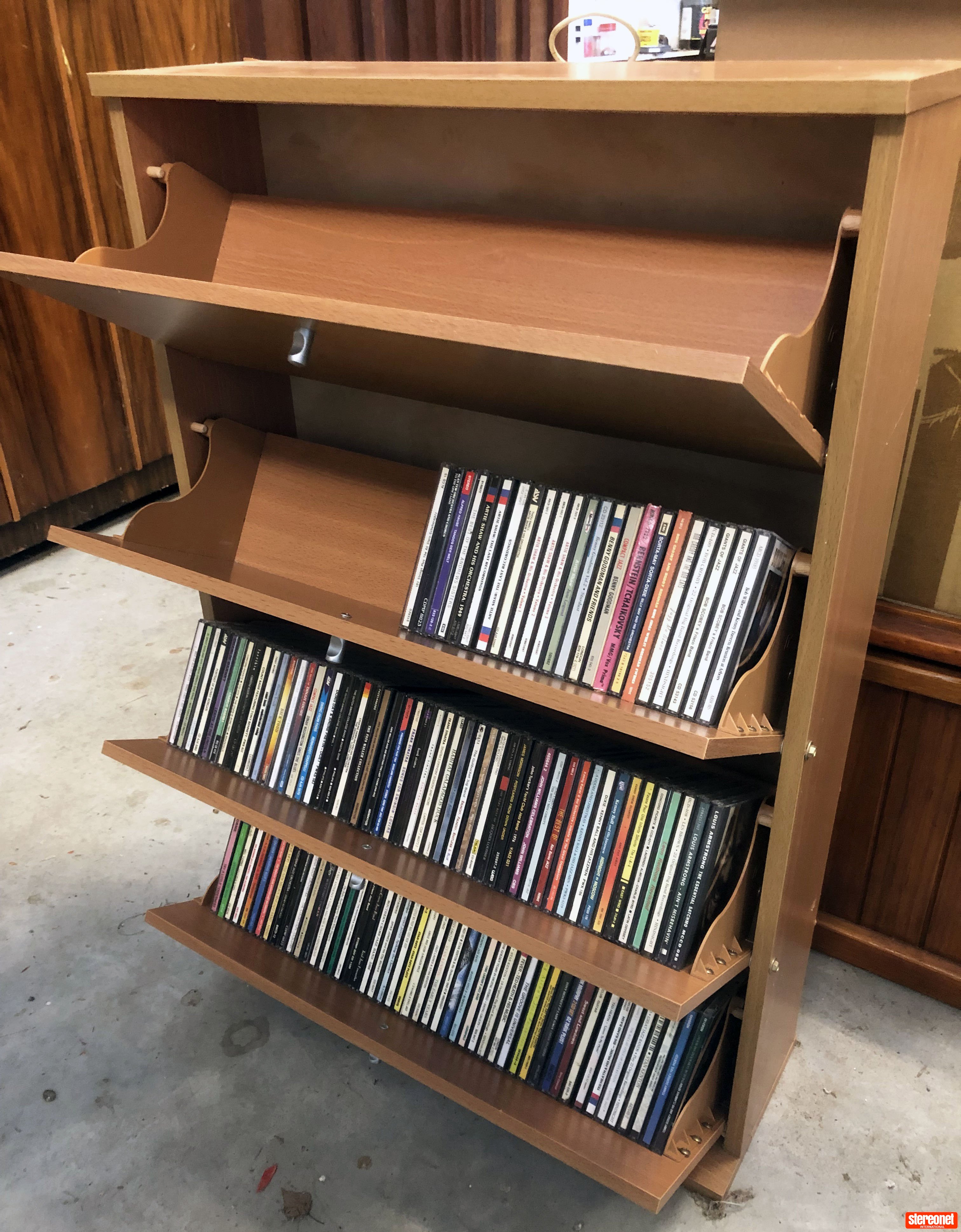 Jazz Collection. 120 Disks Bulk Lot plus cabinet. CD - CD / SACD ...