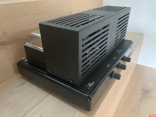 Synthesis Shine Integrated Amplifier (Valve)