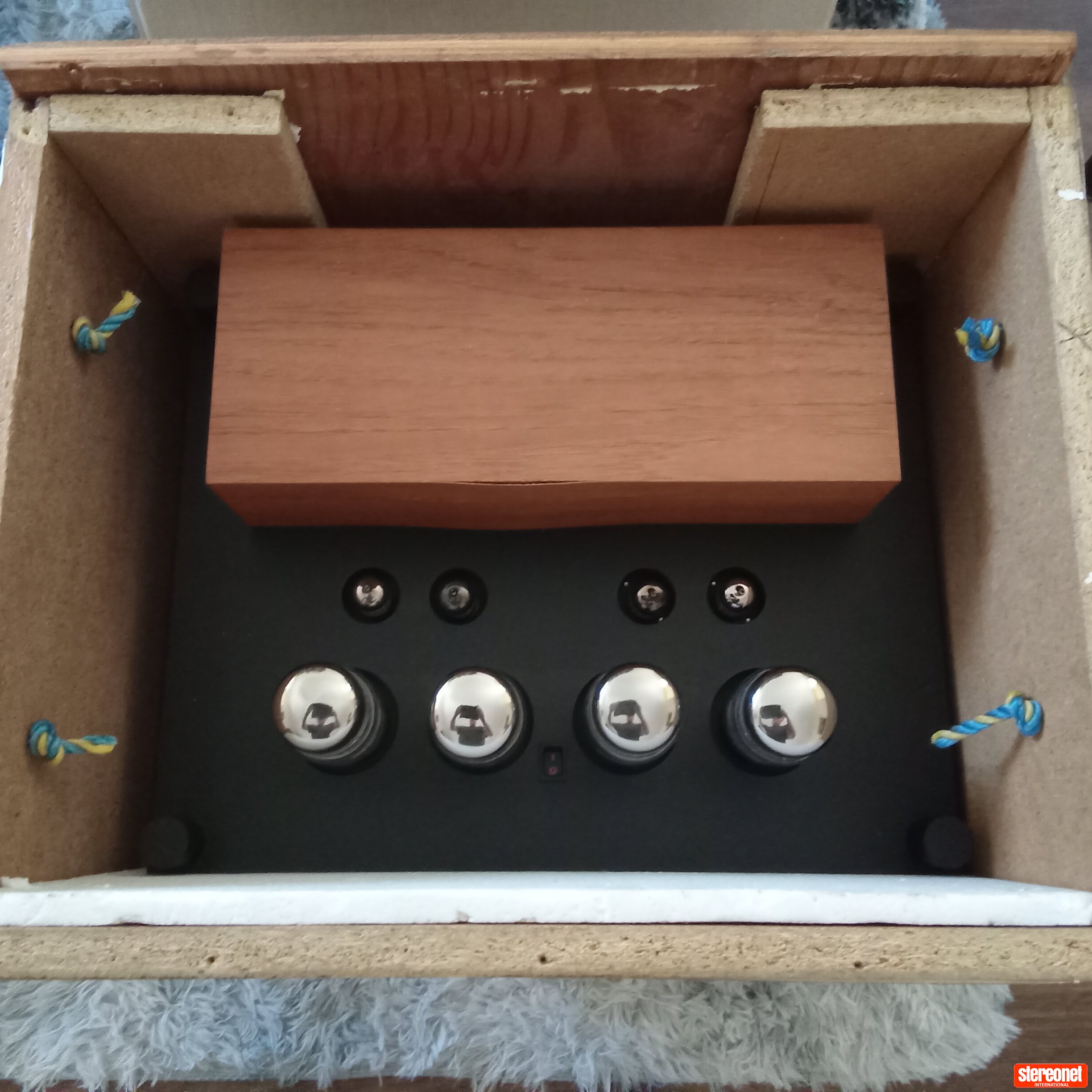 Cymer Audio KT88 Power Amplifier - Power Amplifiers - StereoNET