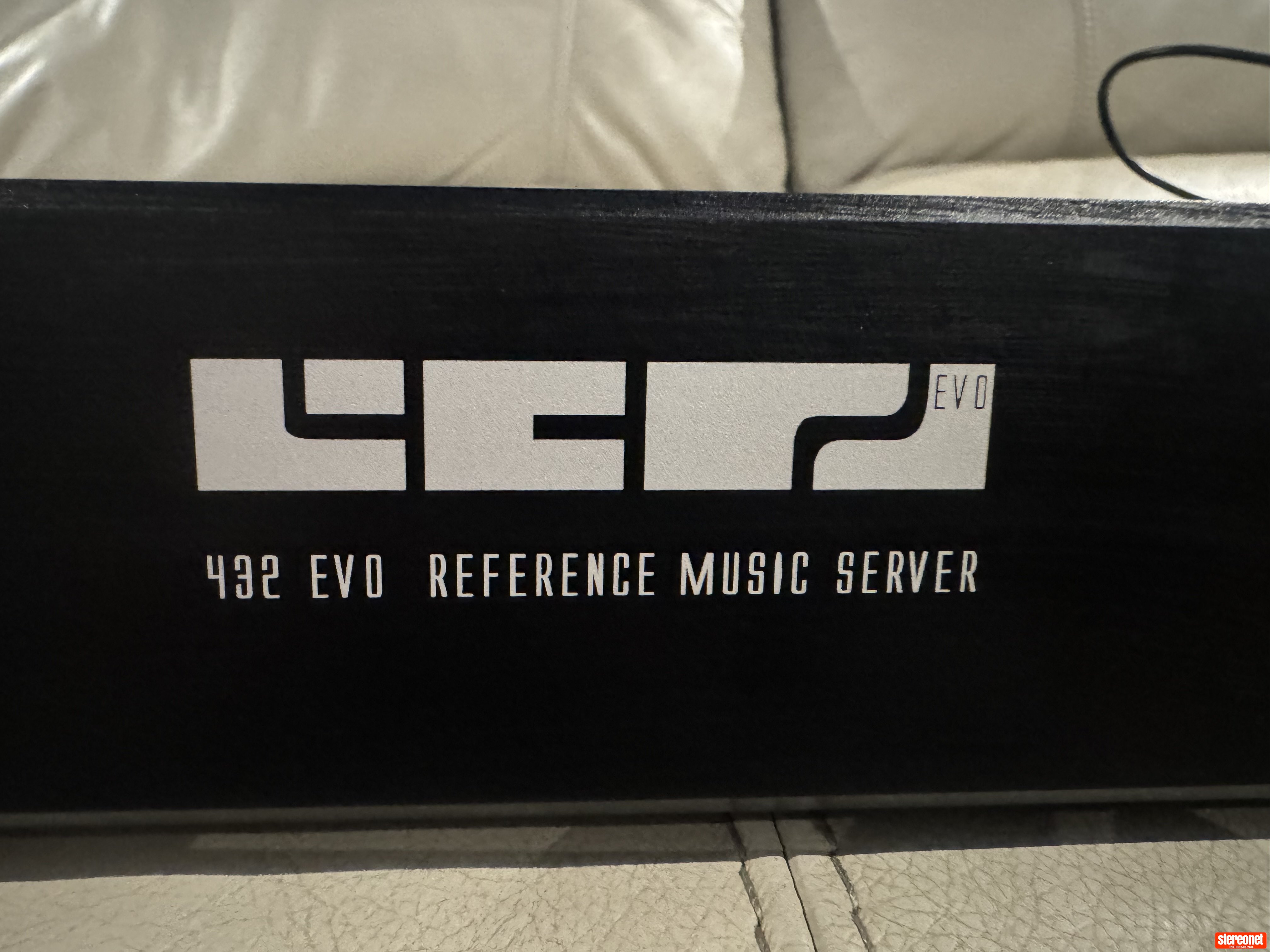 432 EVO Standard Streamer (Music)