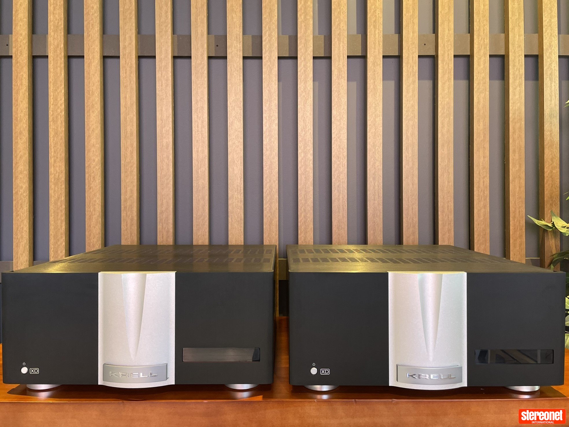 Krell Solo 575 XD Power Amplifier - Power Amplifiers - StereoNET