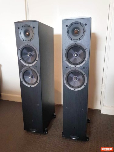 Jamo C605 Floorstanding Loudspeakers