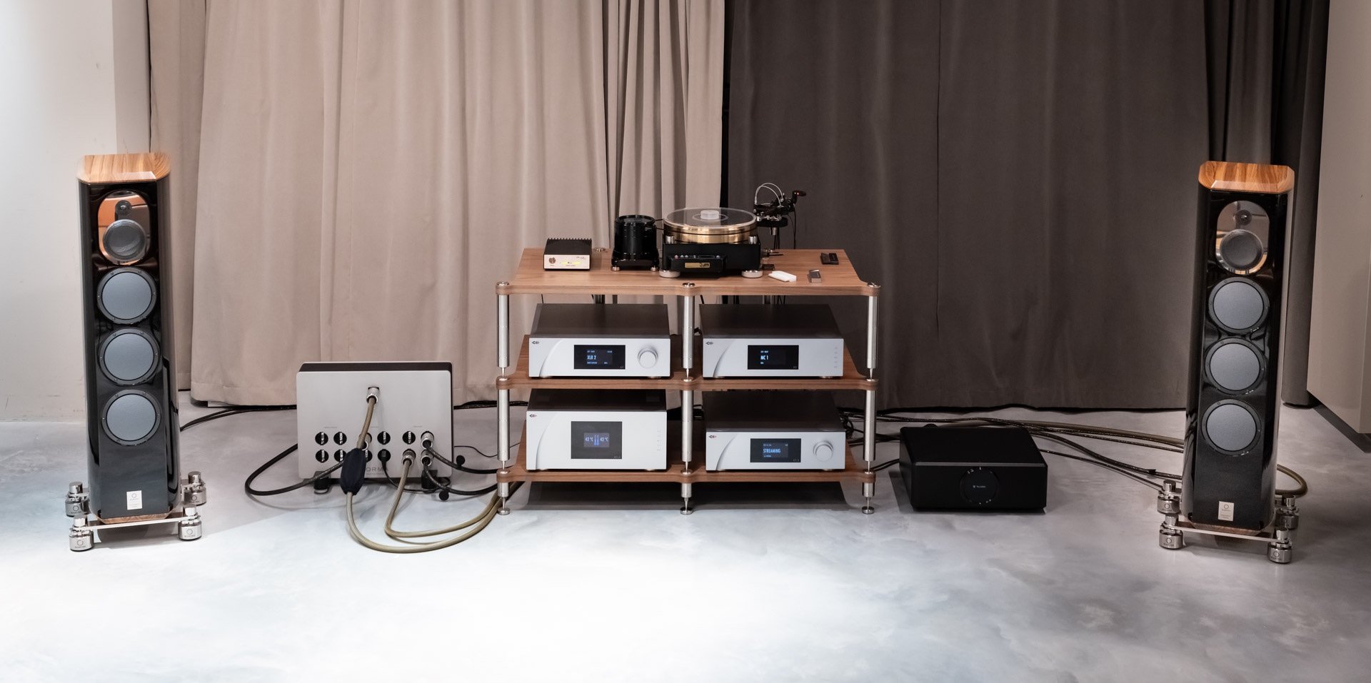 art of SOUND - NEO HIGH END Hi-FI Racks - Page 8 - art of SOUND - StereoNET