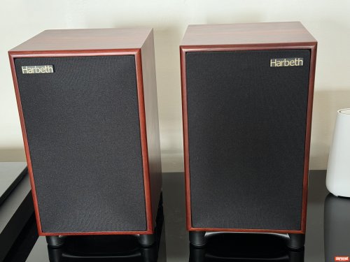 Harbeth P3 ESR Rosewood Bookshelf Loudspeakers