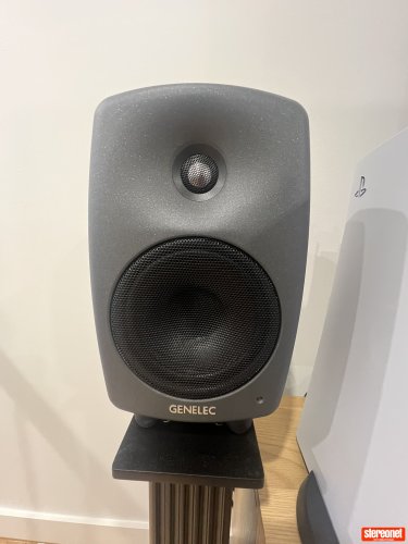 Genelec 8330A & SAM Kit Studio Monitors