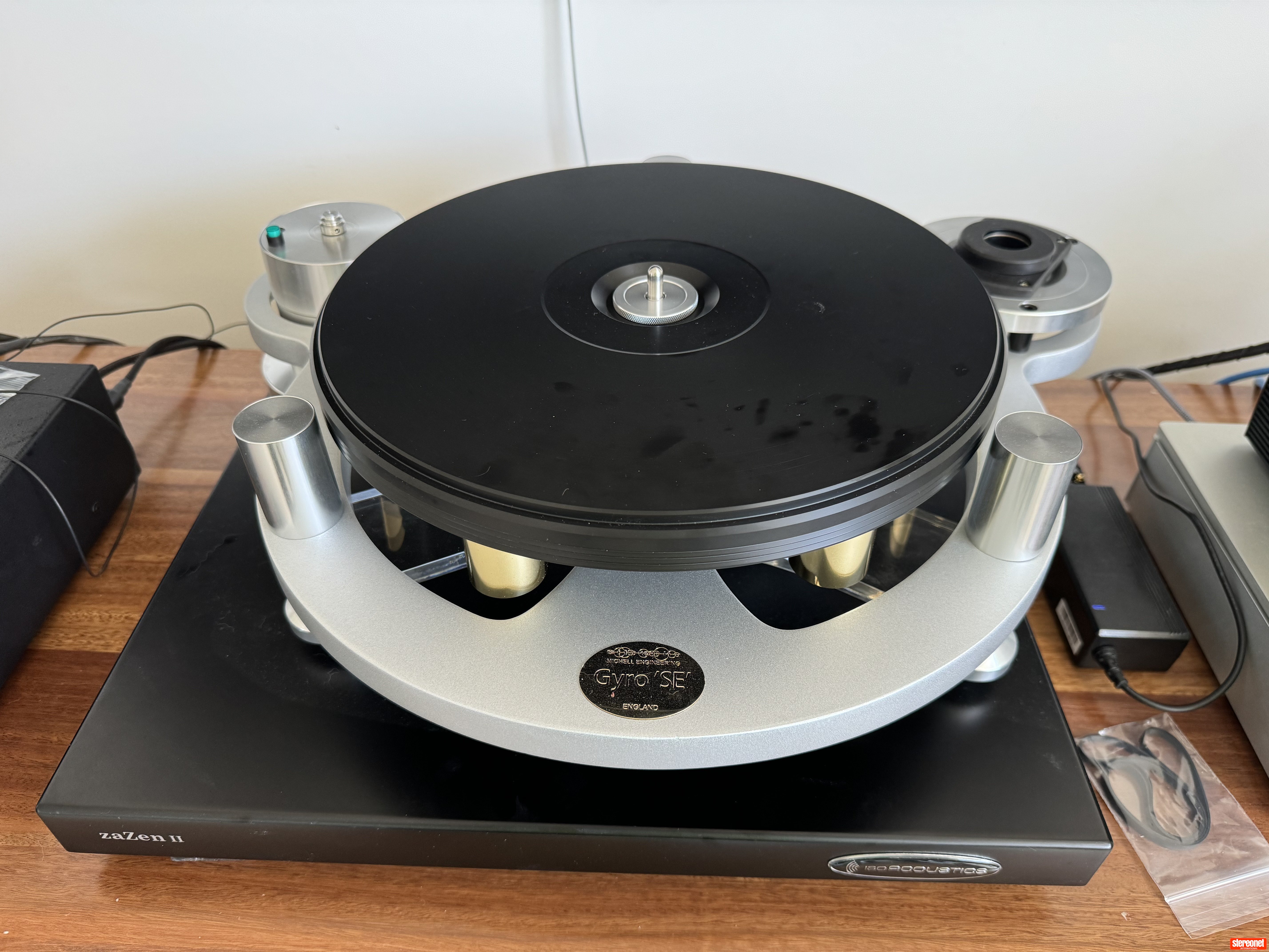 Michell Engineering GYRODEC SE Turntable - Turntables & Record Players ...