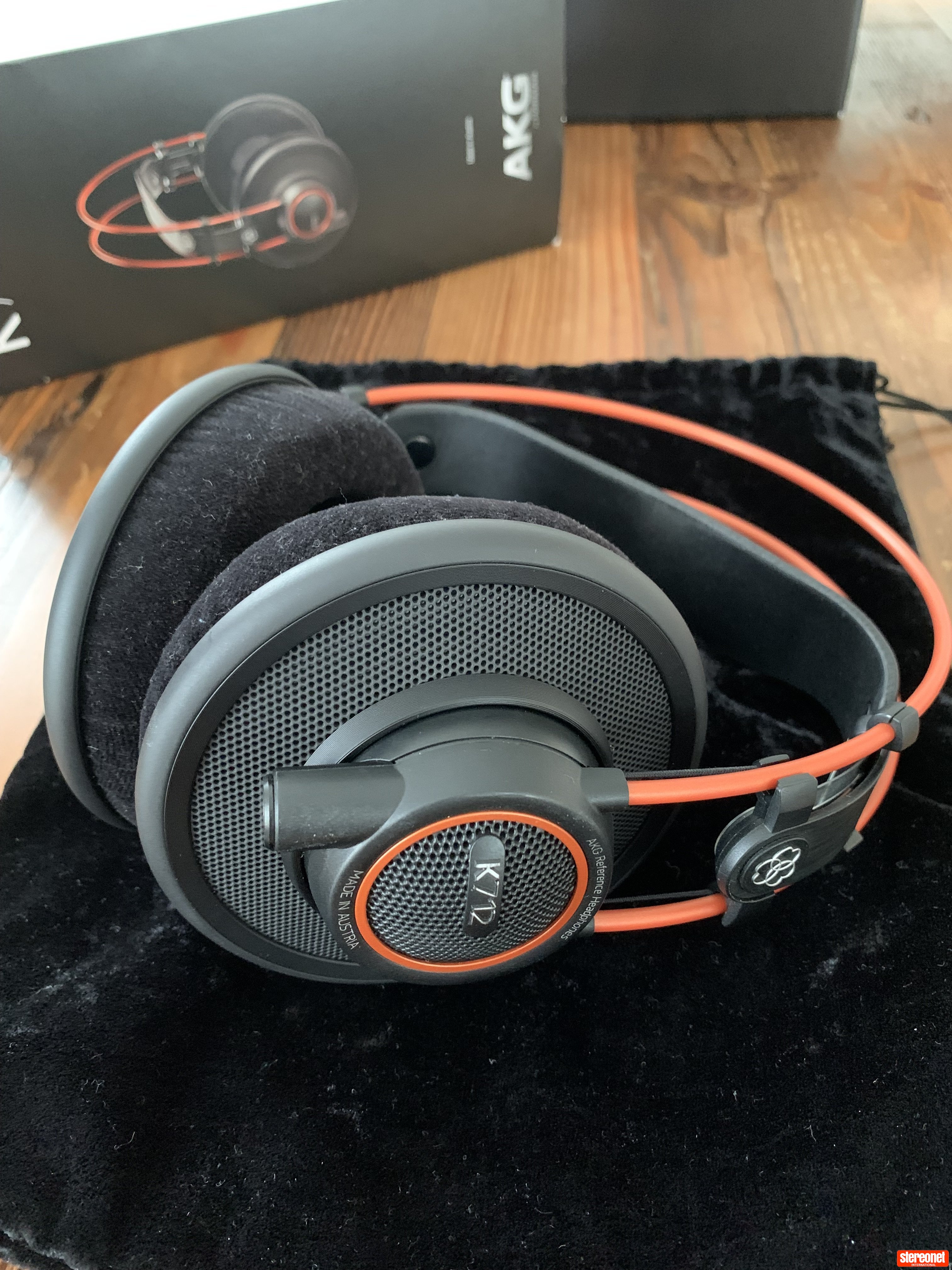 AKG K712 PRO Headphones - Over/On Ear - Headphones (Over/On Ear ...