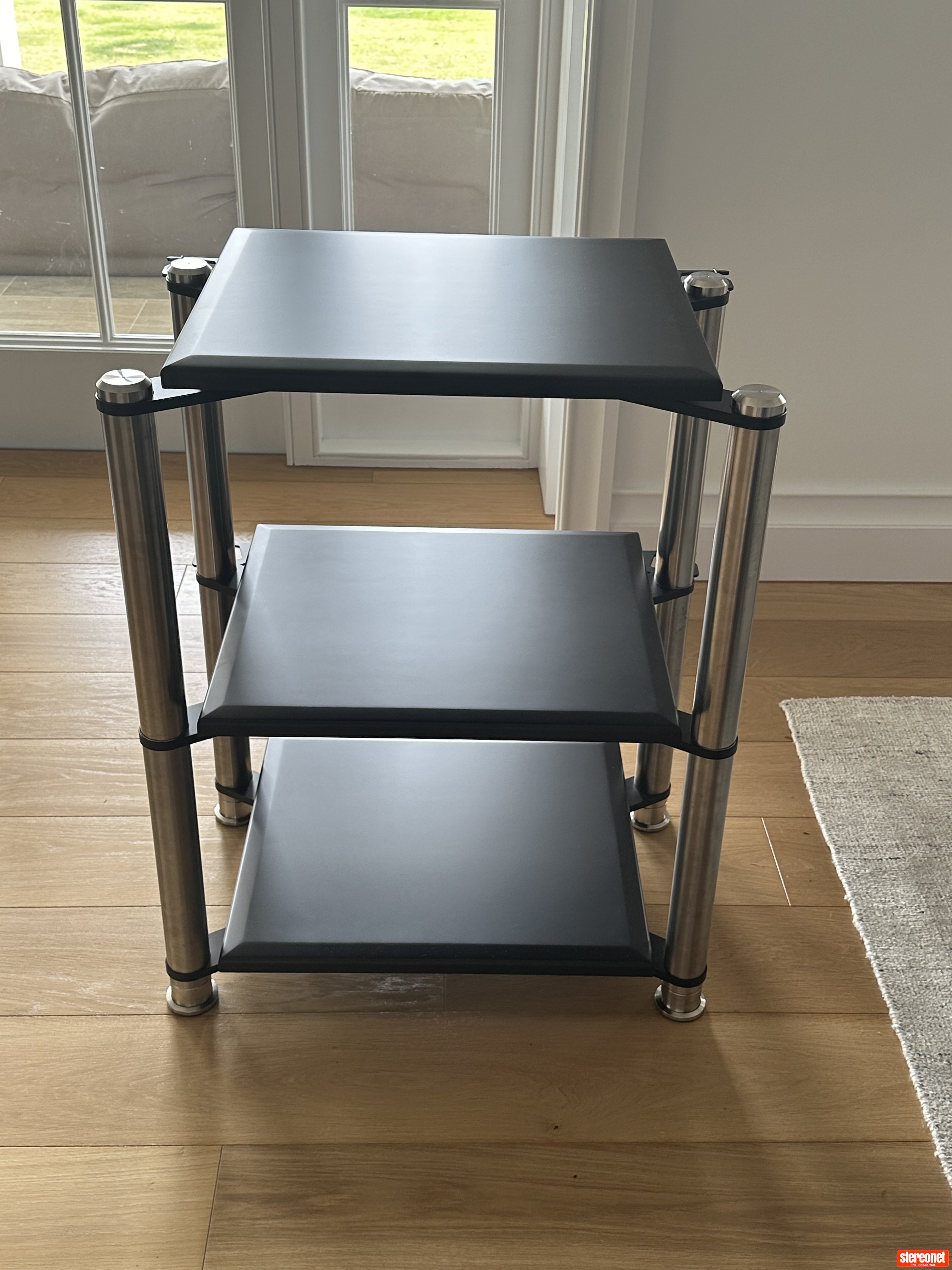 For Signature Rack SGR Audio Signature AV Rack / Cabinet - Racks & Cabinets - StereoNET
