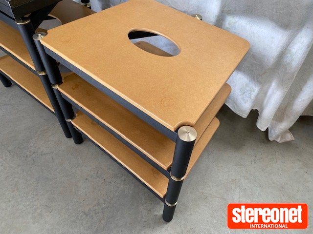 Lovan N/A Rack - Racks & Cabinets - StereoNET