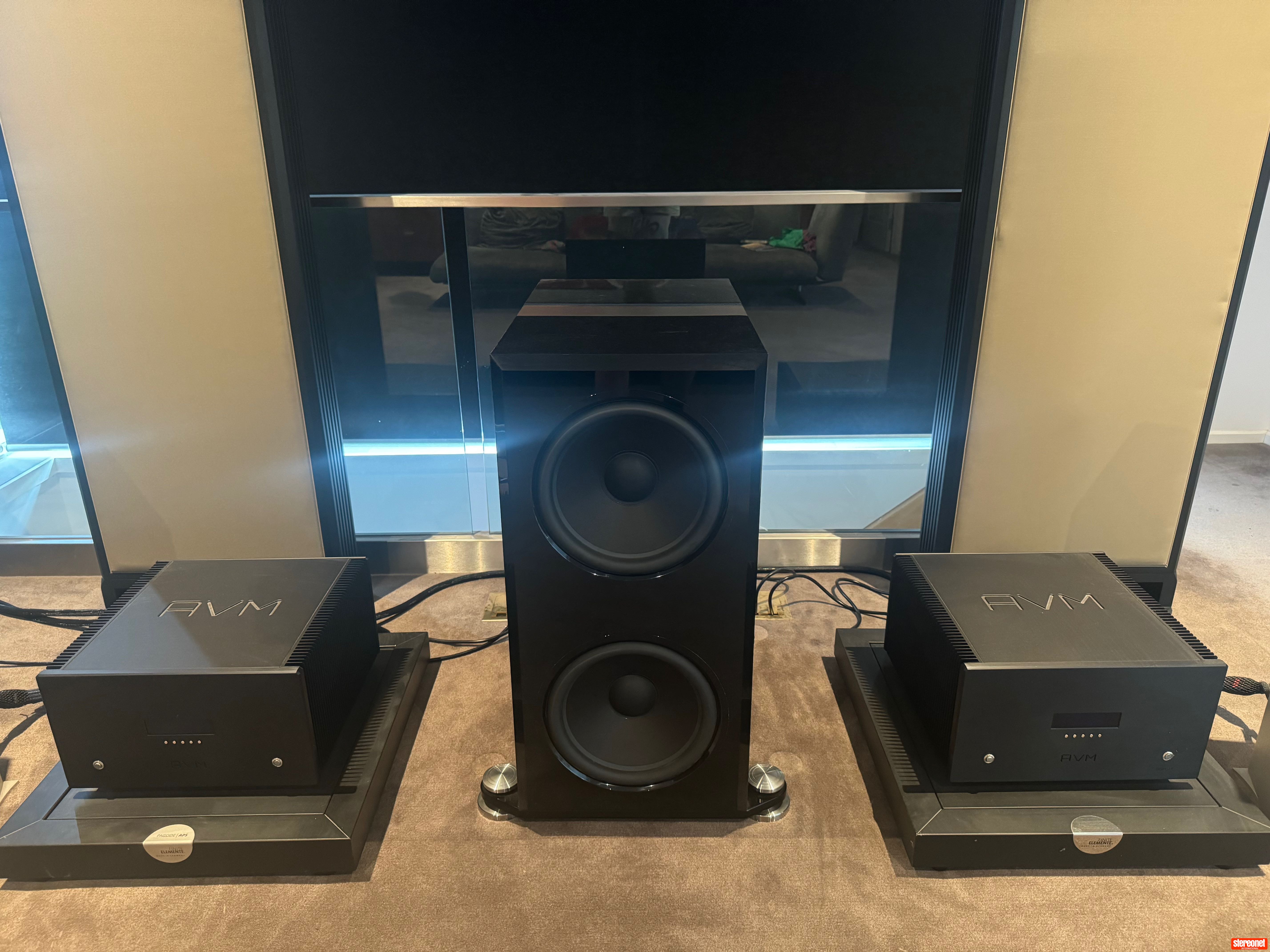 AVM Audio MA 8.2 Mono Amplifiers