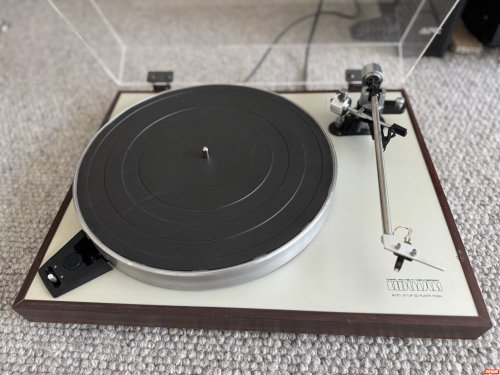 Luxman PD264 Turntable