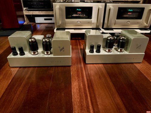 Quad II-Forty Power Amplifier