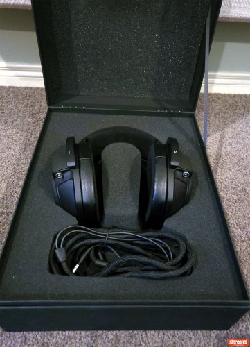 Sennheiser HD820 Headphones - Over/On Ear
