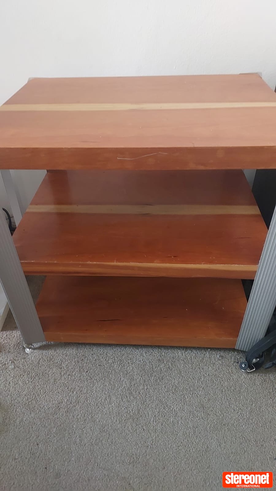 Custom AR01 Rack - Racks & Cabinets - StereoNET