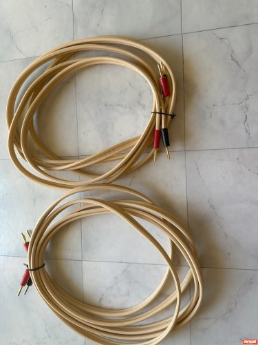 Van Den Hul CS122 Speaker Cables - Speaker Cables - StereoNET