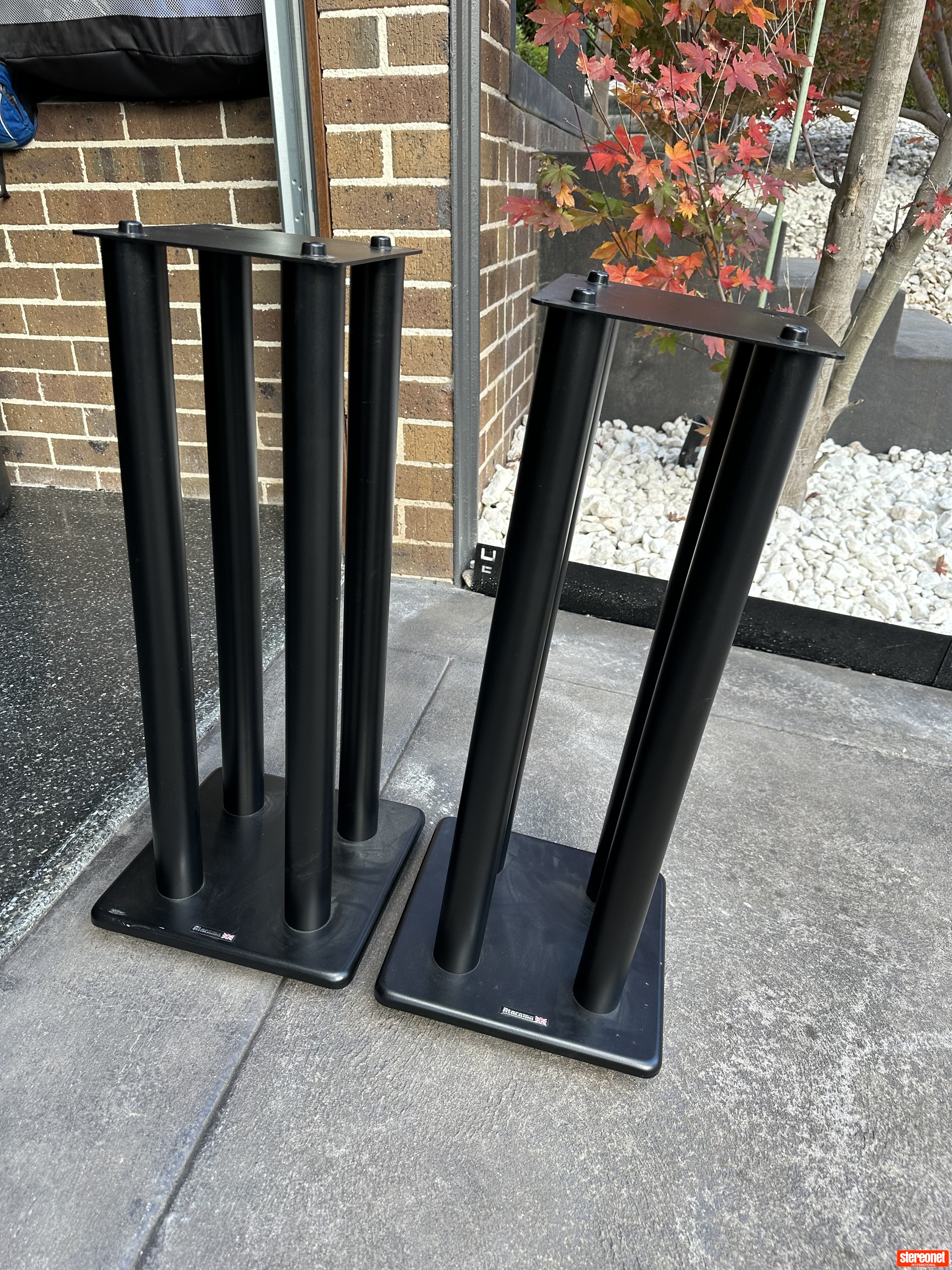 Atacama SLX700i Speaker Stands