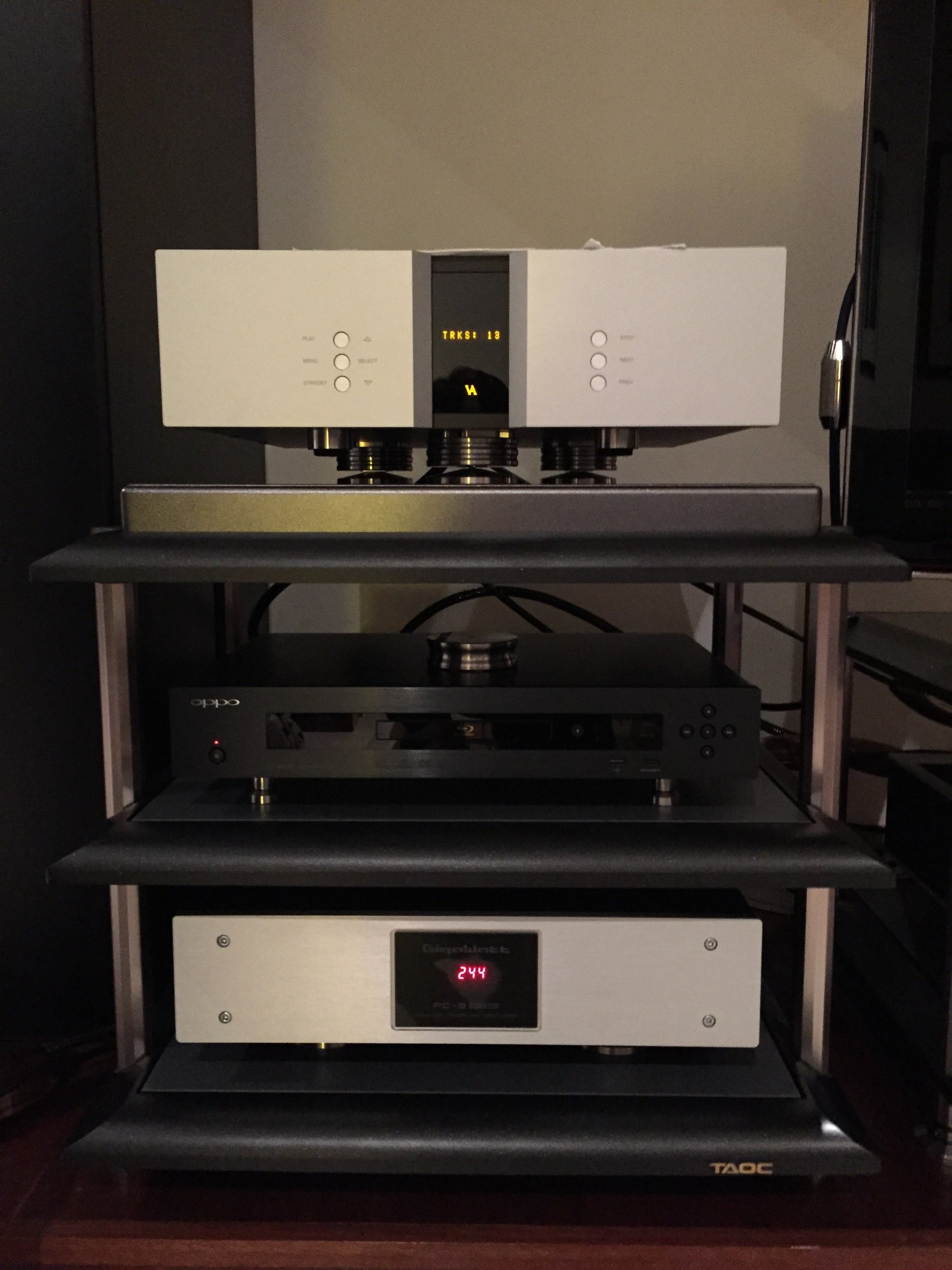 Racks for Heavy Amp - General Hi-Fi & Beginners Discussion - StereoNET