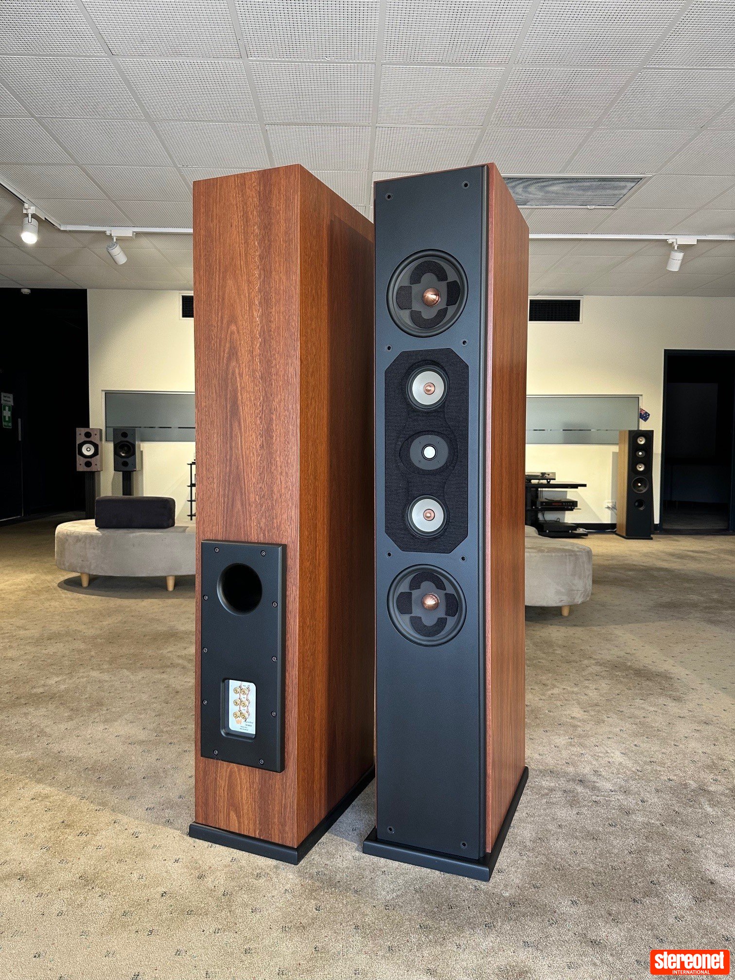 VAF Signature i93 MKIII Floorstanding Loudspeakers