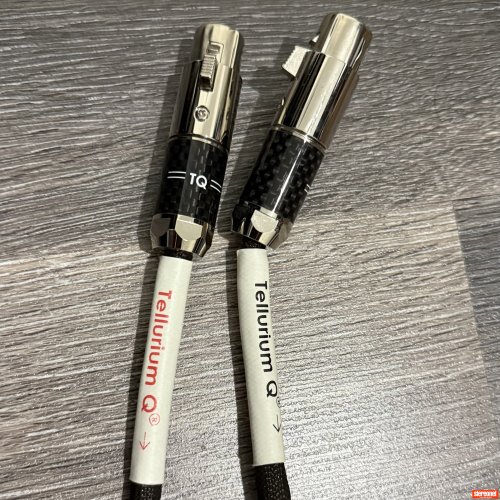 Tellurium Q Silver Diamond XLR Interconnect Cables (XLR)