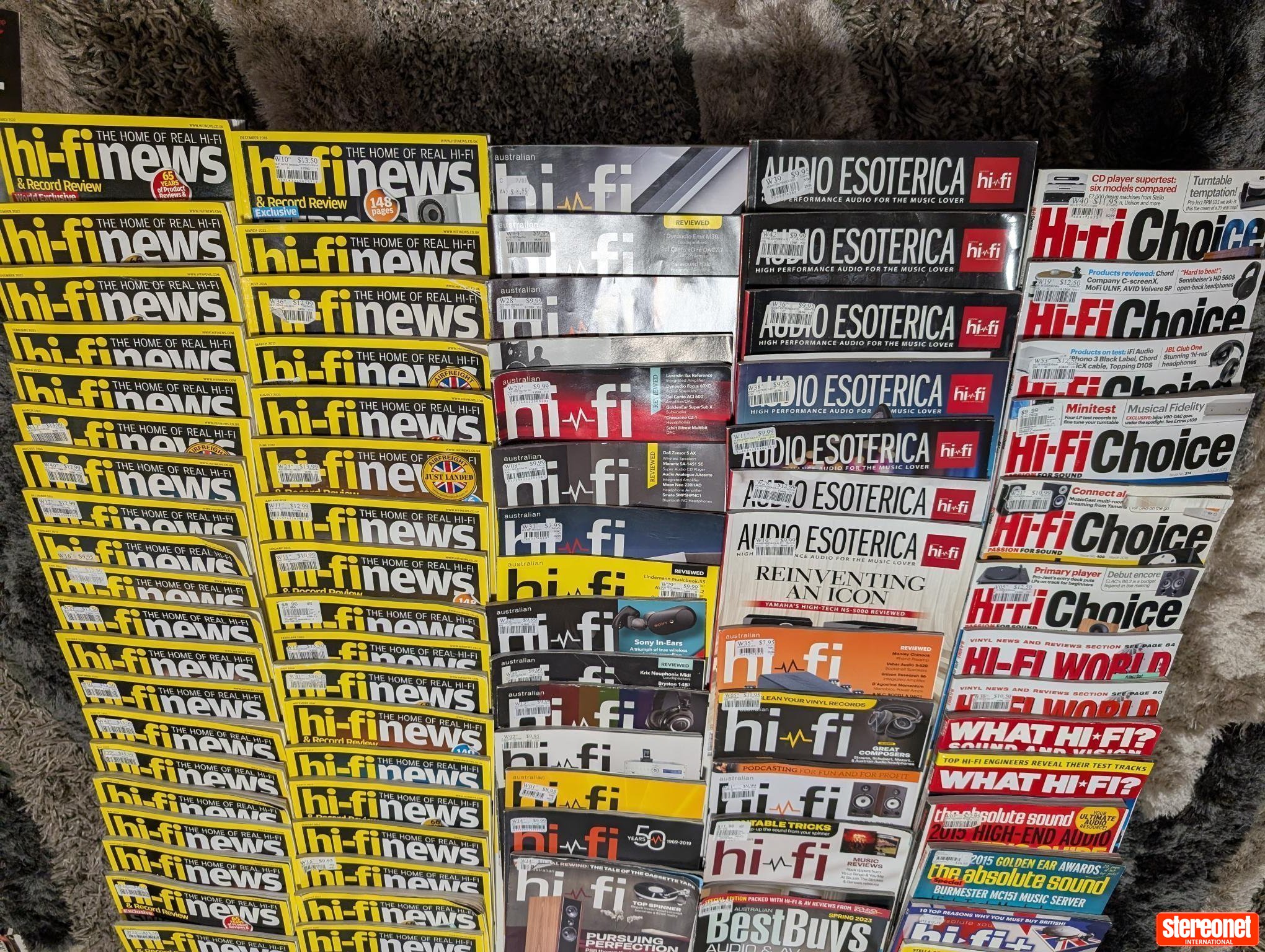 Audio Magazines Collection Large Collection of Hifi and Audio Magazines - Books / Magazines etc ...
