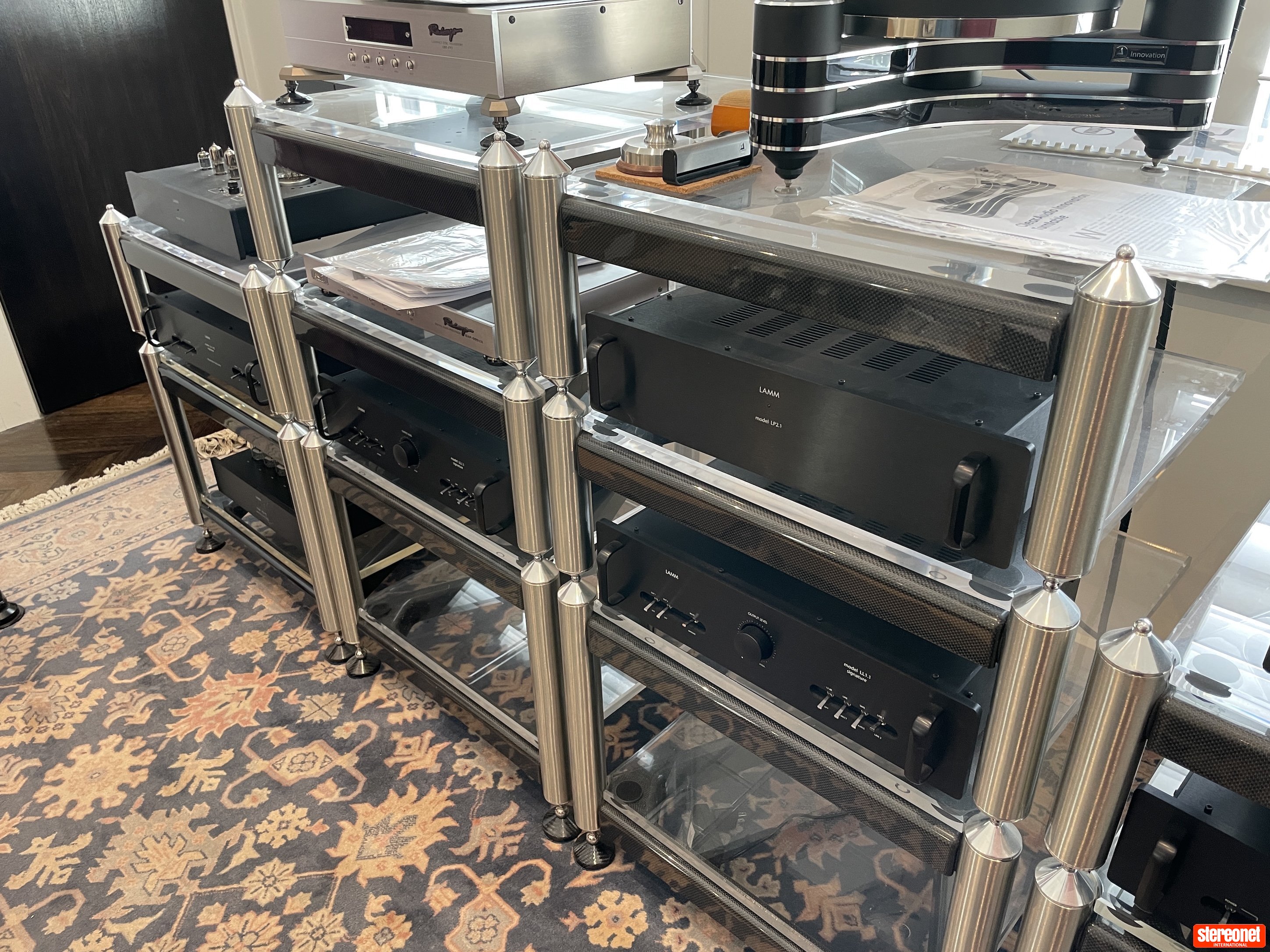 Grand Prix Monaco Rack - Racks & Cabinets - StereoNET