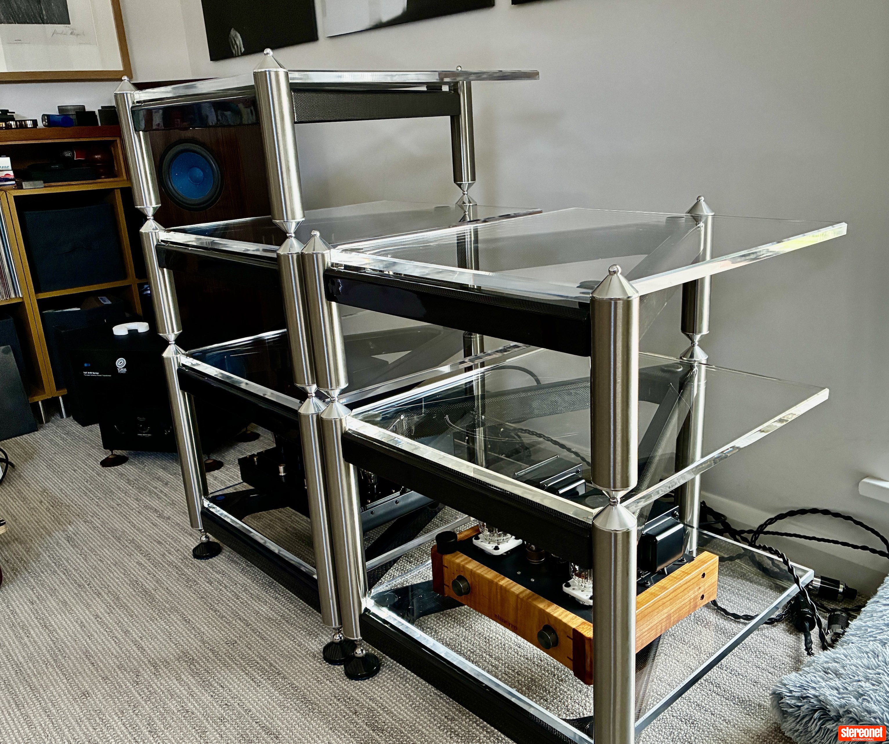 Grand Prix Monaco Rack - Racks & Cabinets - StereoNET