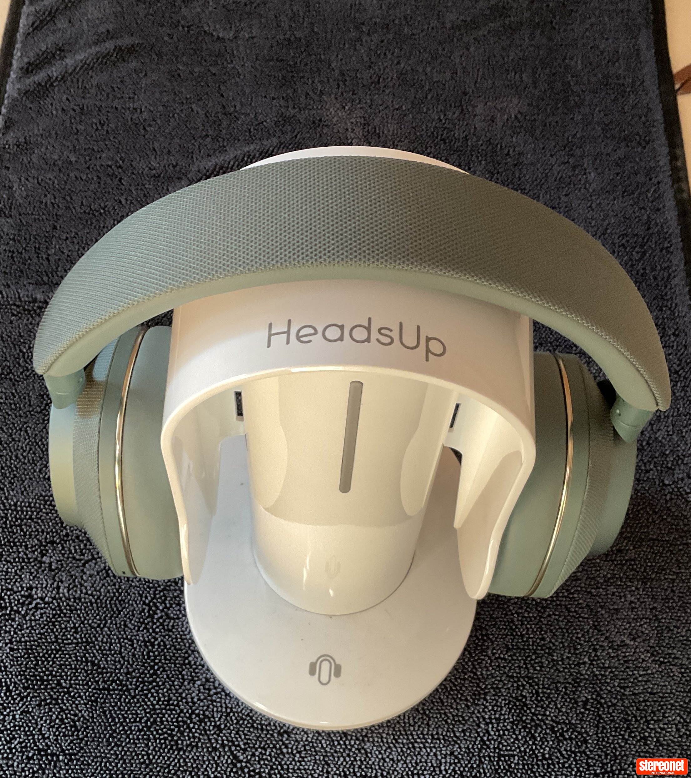 Bowers & Wilkins Px7 Series 2 Headphones - Over/On Ear