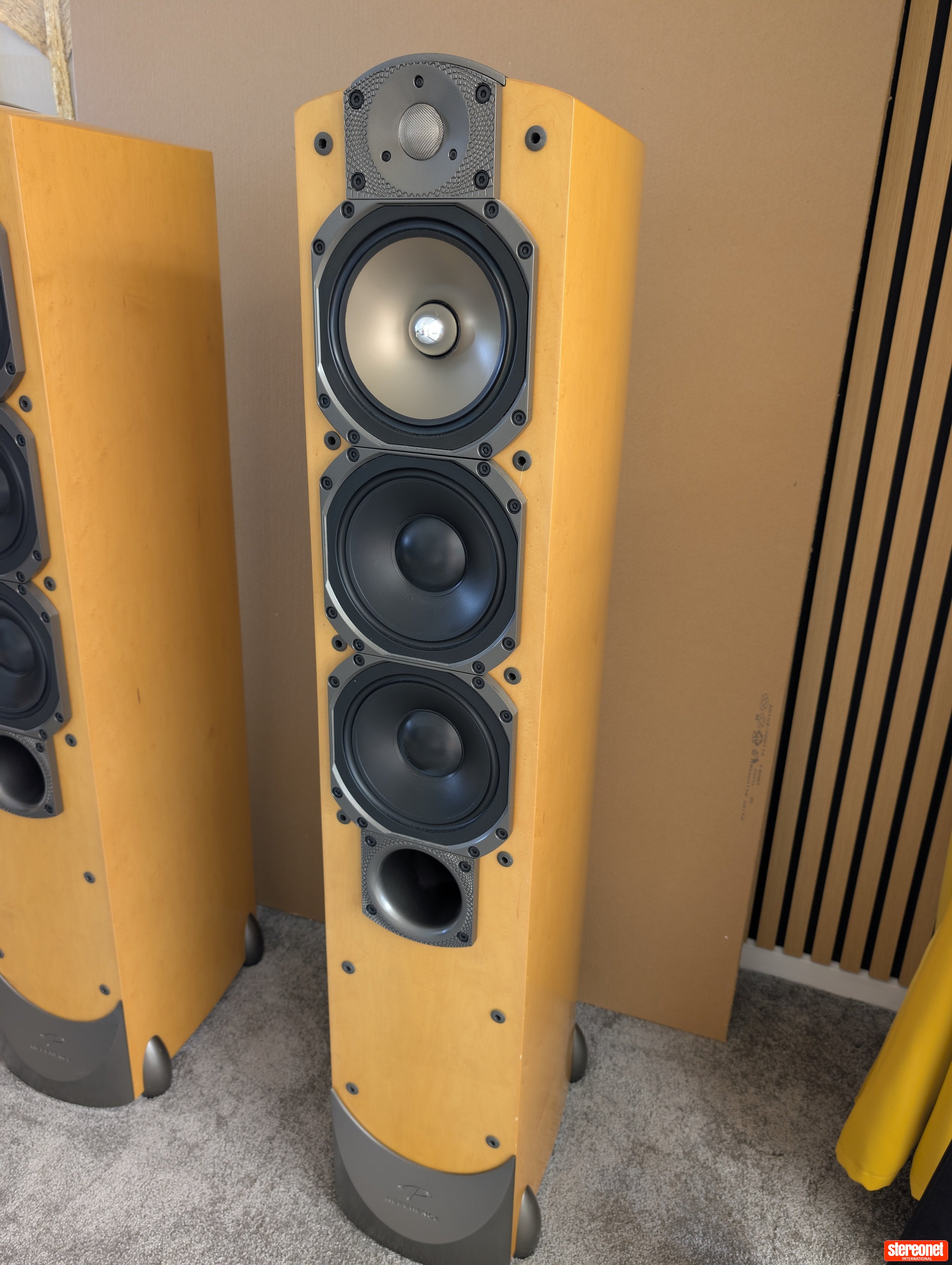 Paradigm Reference Signature Loudspeaker Package - Loudspeaker Packages ...