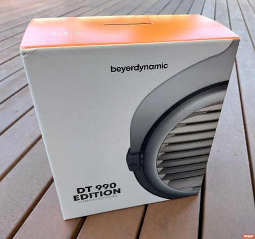 Beyerdynamic DT990 Edition 600 Ohm Headphones - Over/On Ear