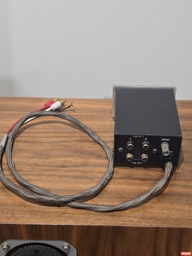 Denon AU-320 Step Up Transformer - Step Up Transformers - StereoNET