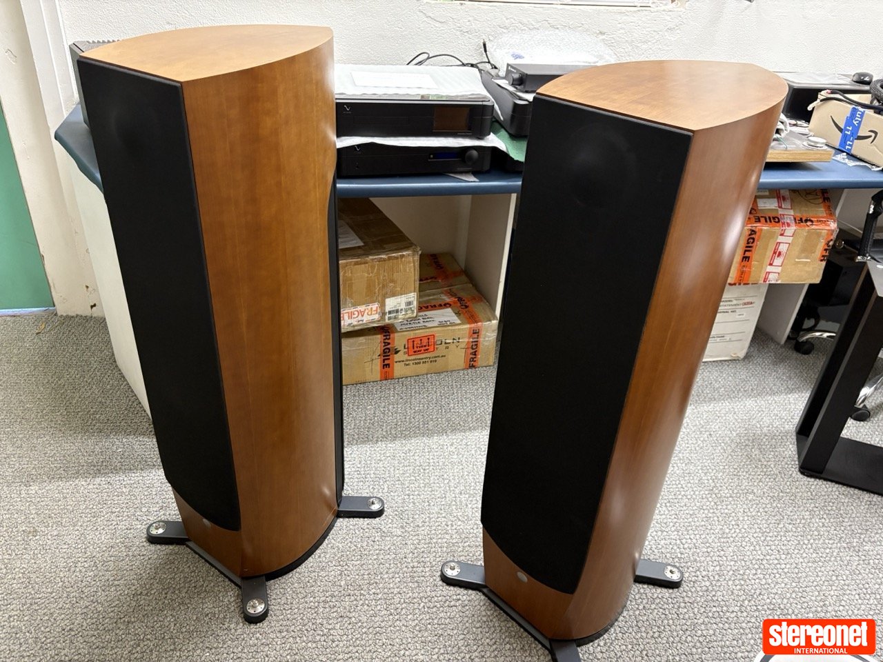 Linn Klimax 350 Active Floorstanding Loudspeakers - Floorstanders