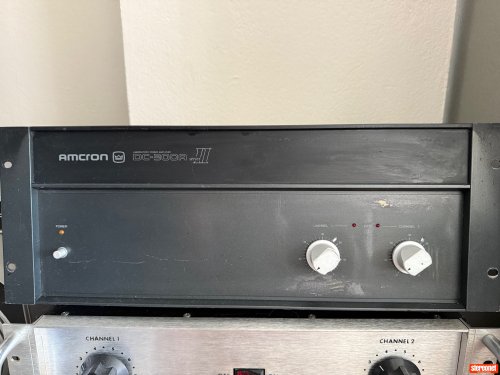 Crown DC300A s2 Power Amplifier