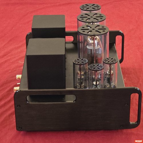 Allnic Audio M2500 Mono Amplifiers - Power Amplifiers - StereoNET
