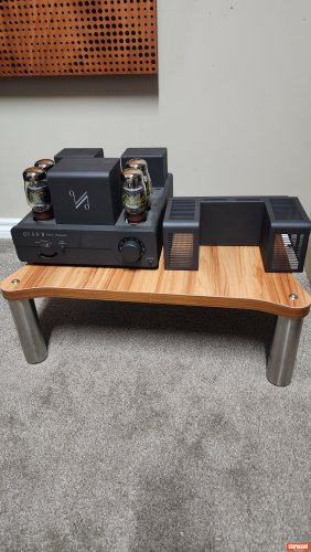 Quad Classic Integrated Integrated Amplifier (Valve)