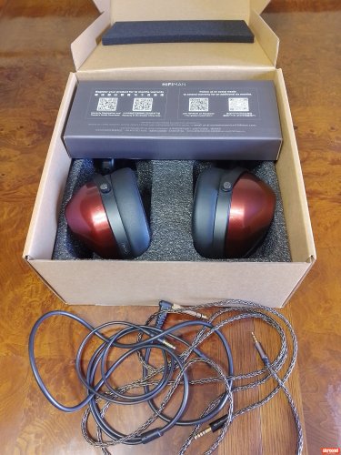 HiFiMan HE-R9 Headphones - Over/On Ear