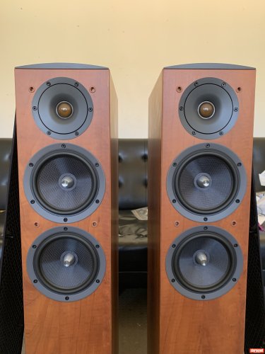 Jamo Concert C 605 Floorstanding Loudspeakers