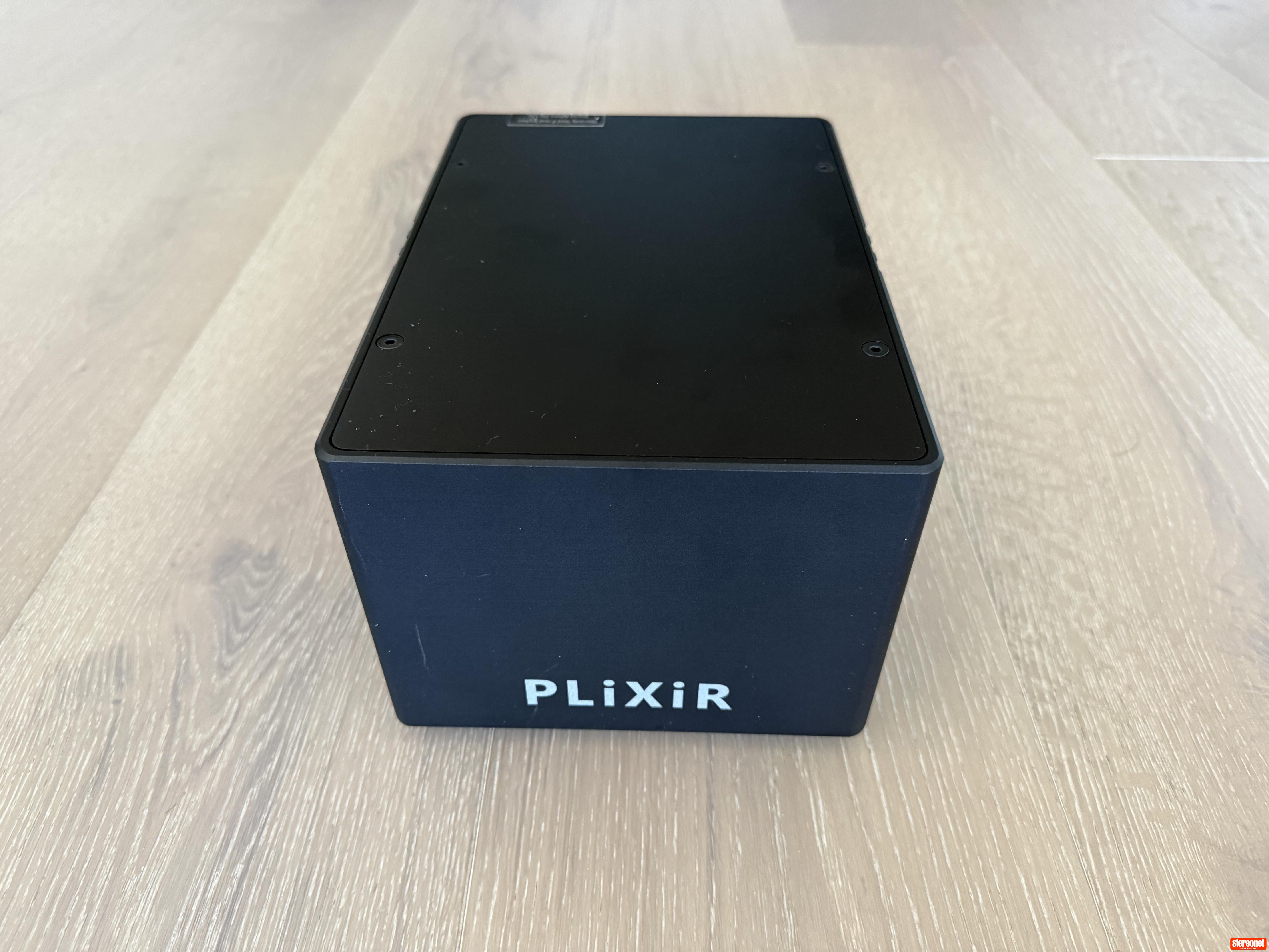 Plixir Plixir Power Elite BAC 400 Power Conditioner - Power Filtering ...
