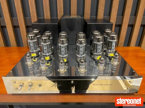 Jadis Electronics PA 100 Power Amplifier