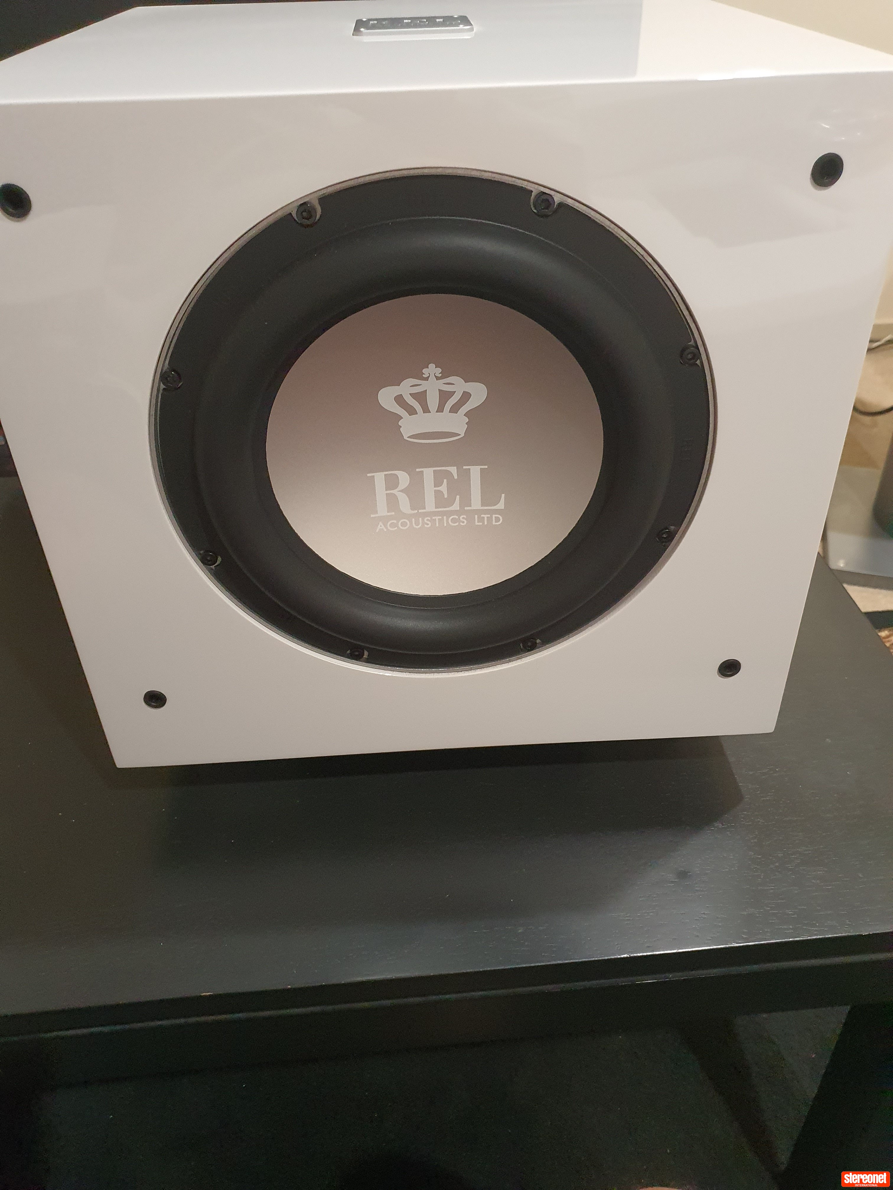 REL Acoustics S/510 Subwoofer (Active / Powered) - Subwoofers - StereoNET