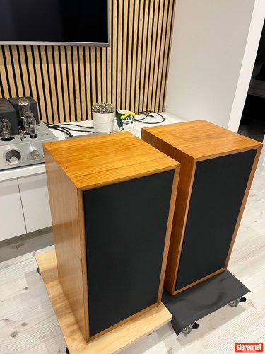 IMF ALS 40 Floorstanding Loudspeakers