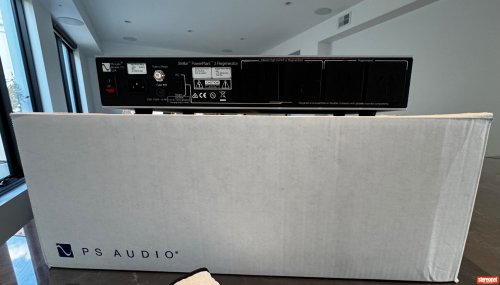 PS Audio Stellar Power Plant 3 Power Conditioner