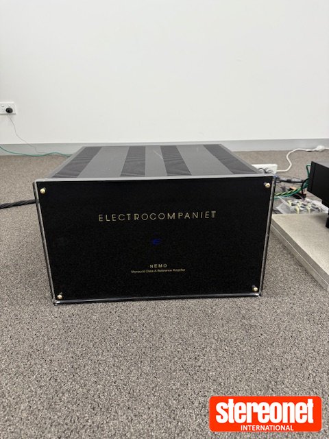 Electrocompaniet NEMO (AW 600) Mono Amplifiers