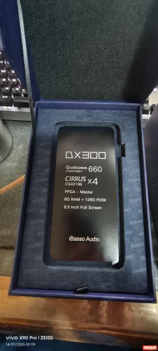 iBasso DX300 Digital Audio Player (DAP)