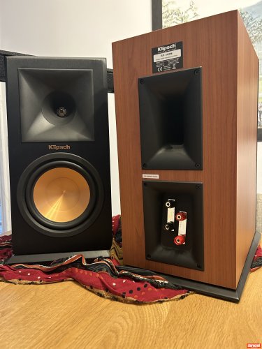 Klipsch RP160m Bookshelf Loudspeakers