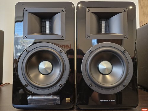 Airpulse A100B Bookshelf Loudspeakers