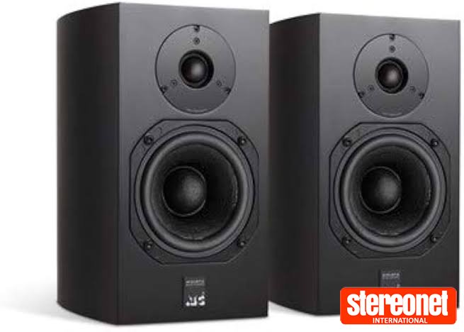 ATC SCM 7 Bookshelf Loudspeakers