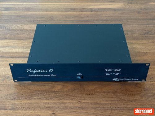 Stanford Research Systems (SRS) Perfection 10 (Perf10) Master Digital Clock